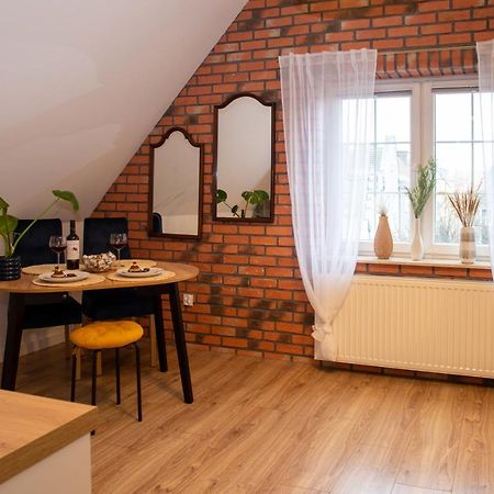 Апартаменты Dluga 66 Attic Гданьск Экстерьер фото